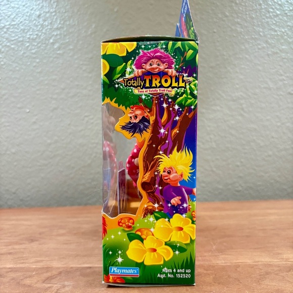 Playmates Totally Troll MERRY GIGGLES Clown, Vintage 2001 Doll Series 2, NIB - Picture 5 of 7